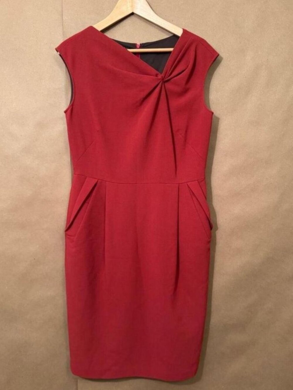 Lafayette 148 New York Red Sleeveless Wool Dress Sz 8 Party Formal Quiet Luxury